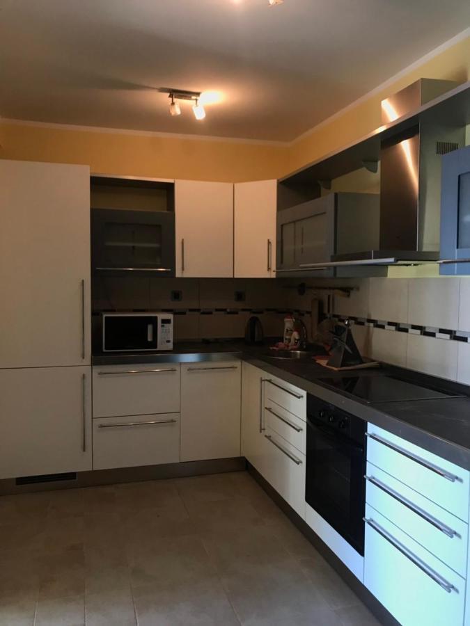 Petrovac Mum'S Apartment מראה חיצוני תמונה